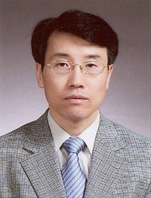정진완 사진